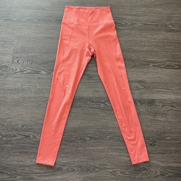 SzXS Girlfriend Collective High Rise compressive tights in Primrose. EUC - Picture 7 of 13